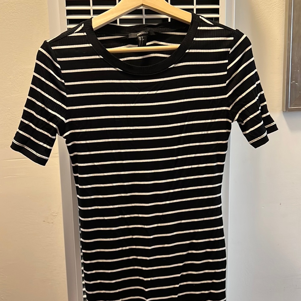 T-shirt dress, women’s size small